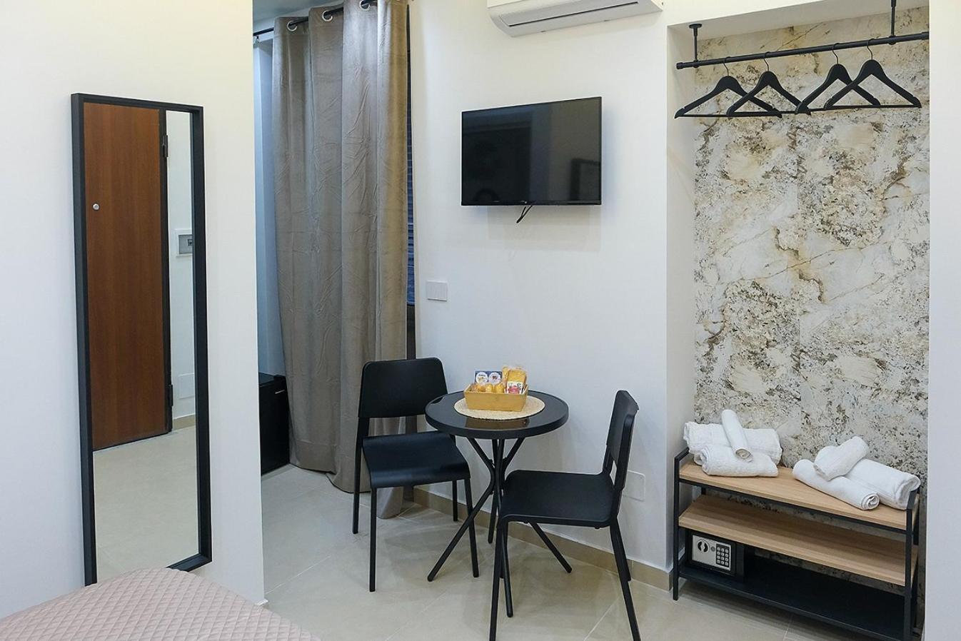 נאפולי Maison Centro Storico מראה חיצוני תמונה